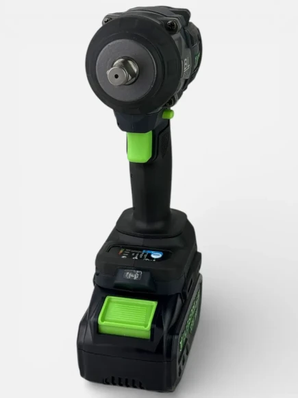 Гайковерт IVASAKI Pro НС650Н (1АКБ-8Ач) 