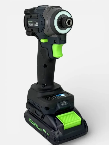 Винтоверт IVASAKI Pro НС220Н (2АКБ-4Ач) Винтоверт IVASAKI Pro НС220Н (2АКБ-4Ач)