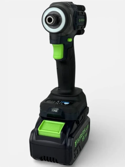 Винтоверт IVASAKI Pro НС220Н (2АКБ-8Ач)