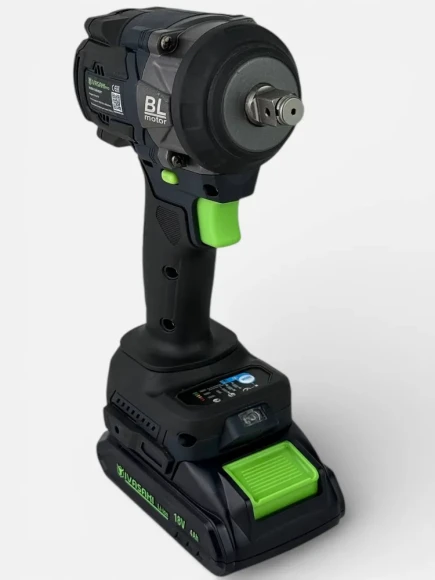 Гайковерт IVASAKI Pro НС650Н (2АКБ-4Ач) Гайковерт IVASAKI Pro НС650Н (2АКБ-4Ач)