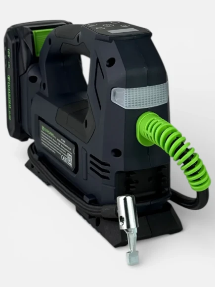 Компрессор IVASAKI Pro HC100K (2АКБ-4Ач) Компрессор IVASAKI Pro HC100K (2АКБ-4Ач)